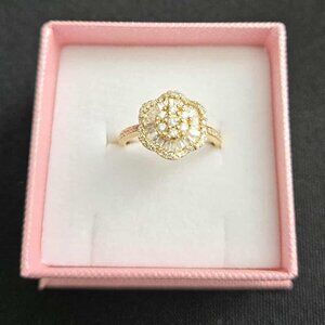 Beautiful diamond ring size 6 - Part 2